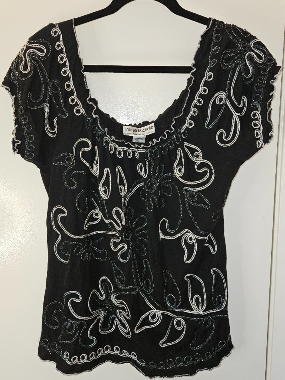 Lauren Michelle Black Peasant top w/ Silver & White Embroidery XXL